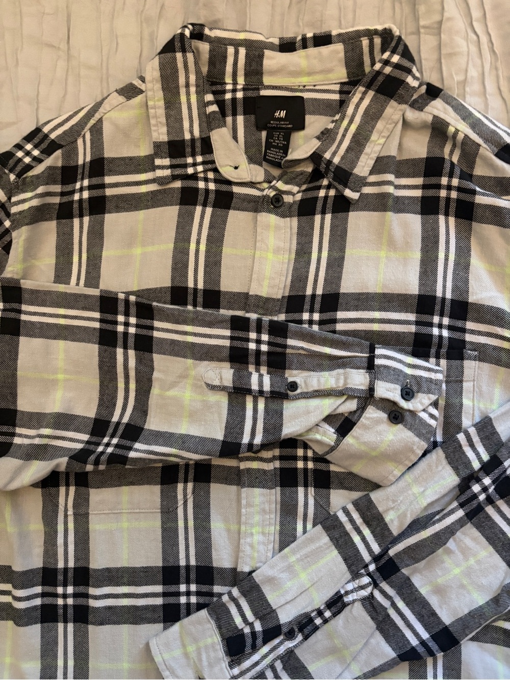 H&M Men’s XL Plaid Button Down Shirt Off-White Black Neon Yellow Accent